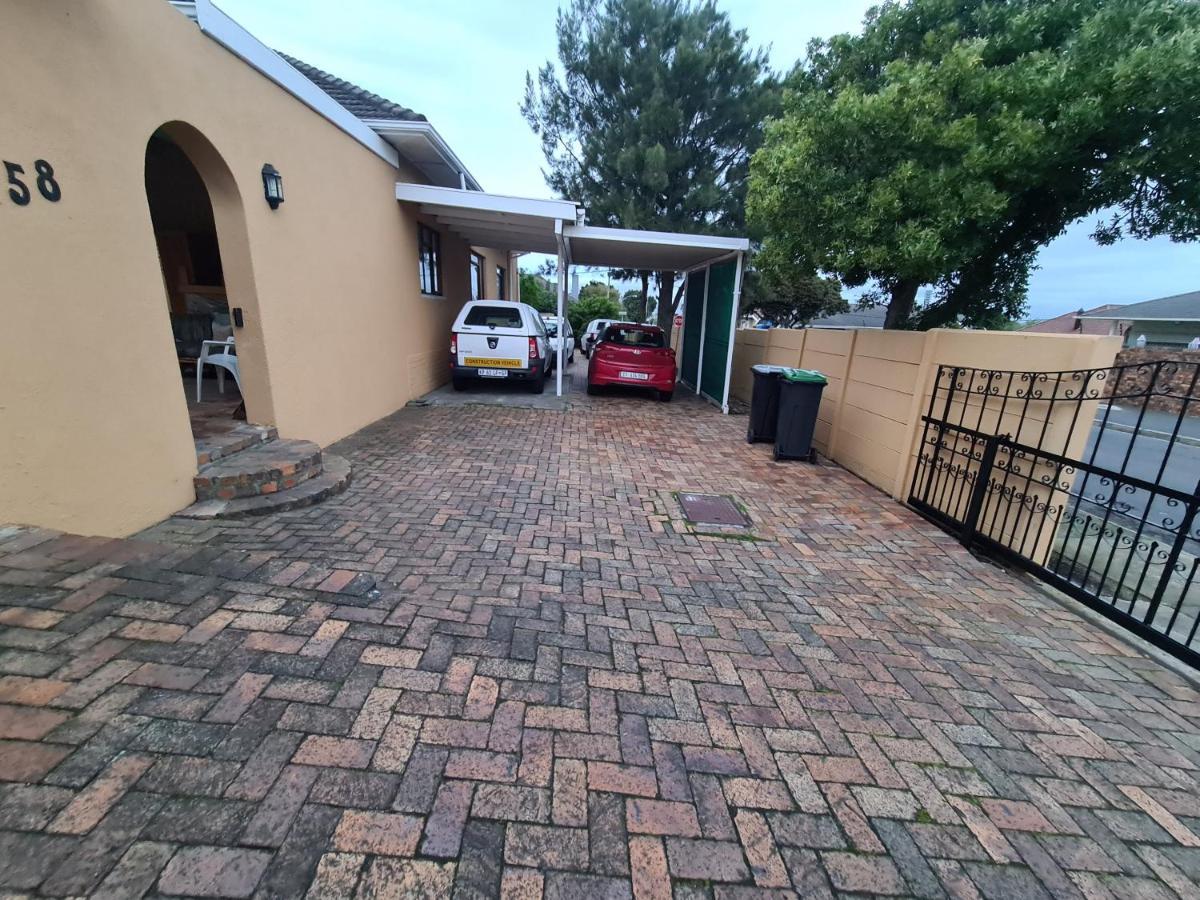Zenith House Boston Self Catering Accomodation Cape Town Exterior photo