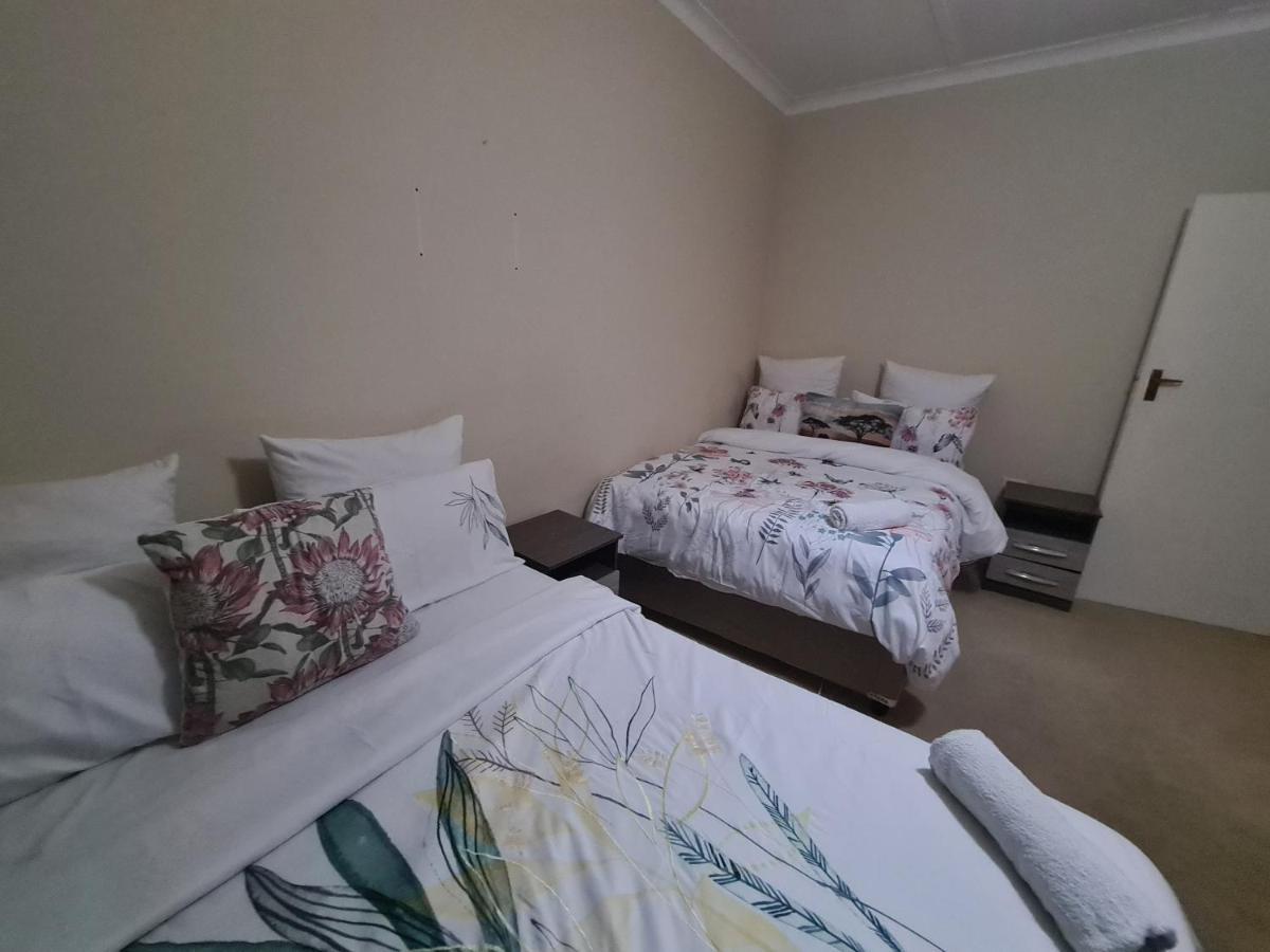 Zenith House Boston Self Catering Accomodation Cape Town Exterior photo